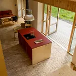 Architect-designed Forest House By Arreso בית נופש