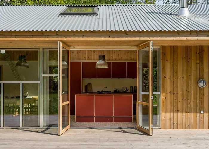 Architect-designed Forest House By Arreso