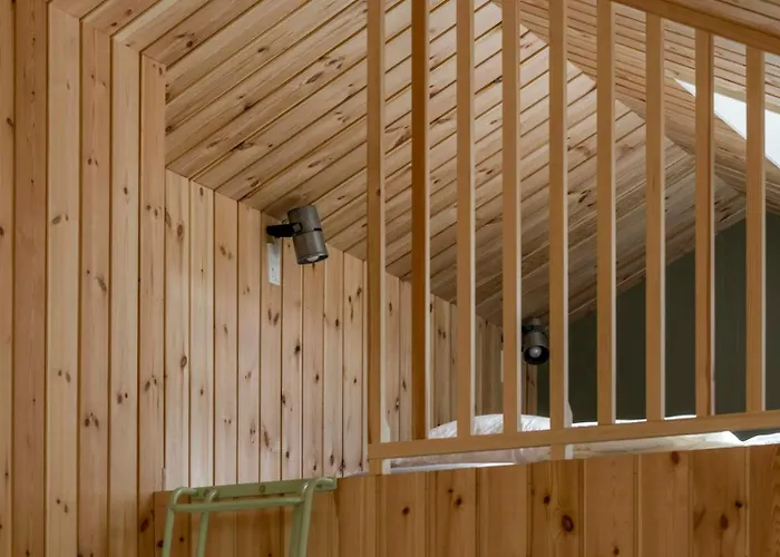 Architect-designed Forest House By Arreso